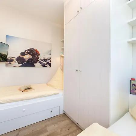 Poseidon By Callsen Apartment Binz
