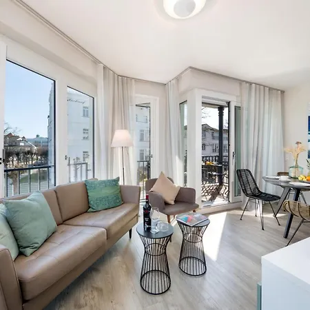 Poseidon By Callsen Apartment