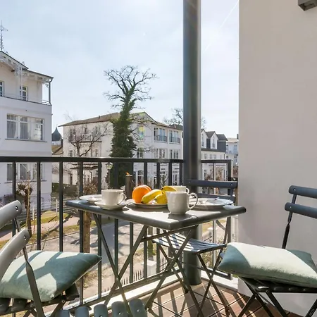 Poseidon By Callsen Binz