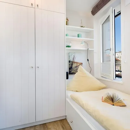 Poseidon By Callsen *